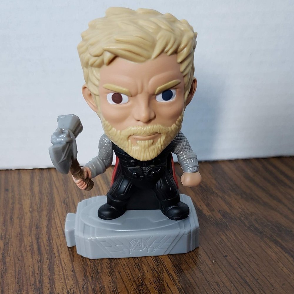 Thor Ragnarok Marvel Avengers McDonald’s Happy Meal Toy Figure